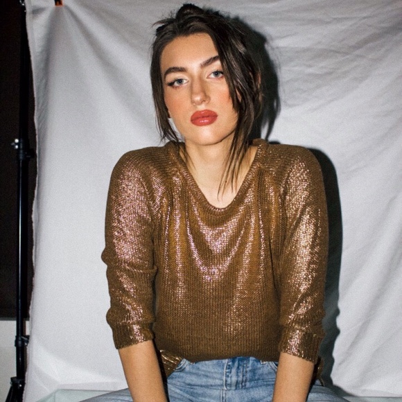 *SOLD* Gold Knit Sweater - Picture 2 of 8